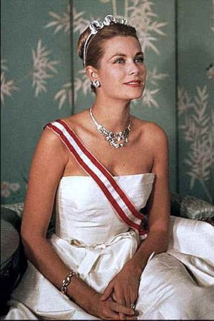 Crown and tiaras - Princess Grace of Monaco Cartier diamonds.jpg